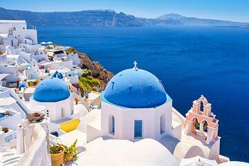 Half Day Private Tour in Santorini with Wine Tasting