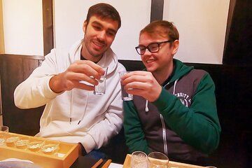 Aomori Local Food and Bar Hopping Near Aomori Station