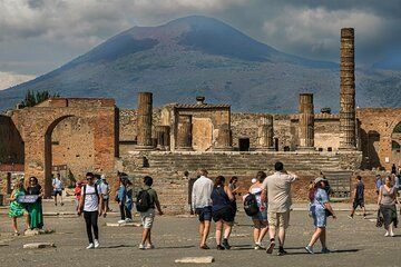 Pompeii Archaeological Park Day Visit