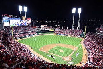 Cincinnati Reds Baseball Game at Great American Ballpark