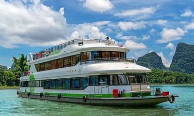 Li River Cruise, Xianggong Hill and Yulong Biking Tour