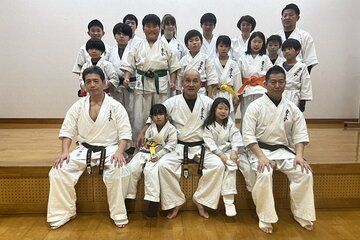 Nagasaki Street Walk and Karate Experience in Shindaikumachi