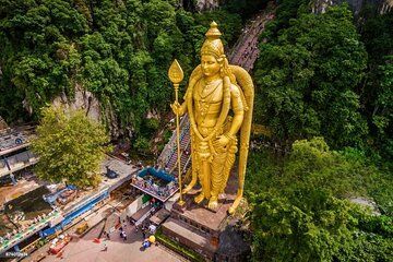 KL in a Day: 10-Hour Adventure Through the Heart of the City