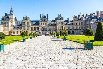 Fontainebleau Palace Half Day Trip from Paris