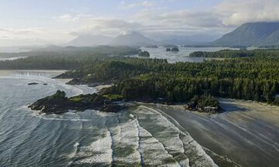 Oceanside Parks and Attractions 3 Day Tour of Tofino and Nanaimo