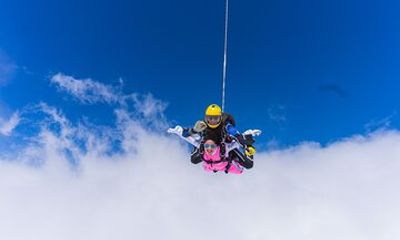 Premium Skydive Portugal 15,000ft near Lisbon