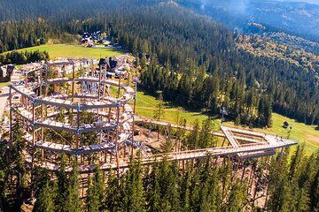 From Zakopane: Tatra mountains, Sky Walk and Hot Springs Tour