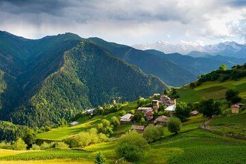 Explore Georgia by SUV Mountains Wine Country