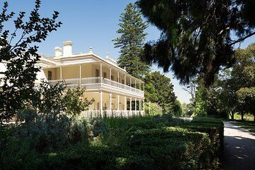 Como House: Guided Garden Tour
