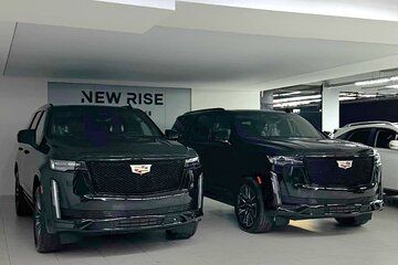 Luxury Chauffeur Service in Toronto