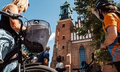 Poznań Highlights on a Guided Bike Ride