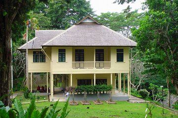 Private Sandakan City Must See 6 Highlights Tour with Guide & Car