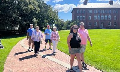 Shared Guided Walking Food Tour of Hyannis and Local Insights