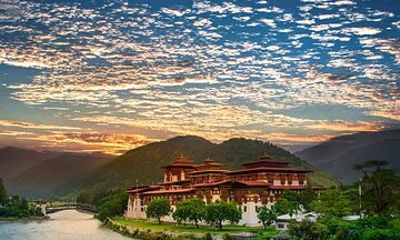 Thimphu Tshechu Festival Experience in Bhutan