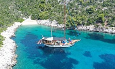Skiathos Island Day Cruise on Traditional Wooden Sailboat