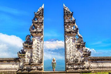 Heaven Gate Bali Instagrammable Experience
