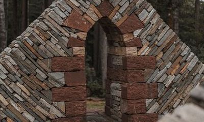 Stone Ranch Guided Stone Art Tour