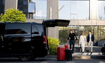 Airport Transfers to or from Charlottesville Albemarle Airport