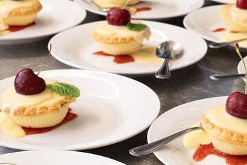 Christmas in July Cruise with Lunch and Live Music