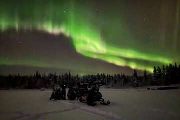 Northern Light Snowmobile Tour in Kiruna