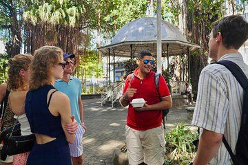 Port Louis: Street Food & City Highlights Walking Tour