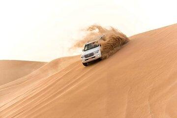 Qatar Desert Safari Dune Bashing Sandboarding and Inland Sea 4hrs