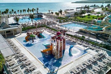 Montego Bay Airport Transfer to Riu Aquarelle Hotel Falmouth