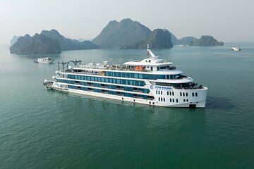 Luna Luxury 5-Star Escape: Ha Long Bay Cruise with Pool & Lunch