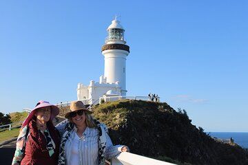 Byron Bay and Currumbin Wildlife Sanctuary Day Tour