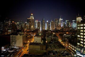 NY Crime Self Guided City Tour of the Most Infamous Scandals