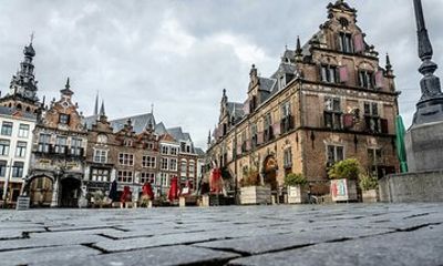 Nijmegen City Game Group Tour The Legacy of Nijmegen