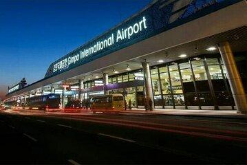 Gimpo Private Airport Transfer to Seoul city