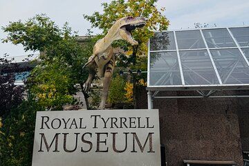 Drumheller & Hoodoos Day Trip from Calgary, Explore the Badlands