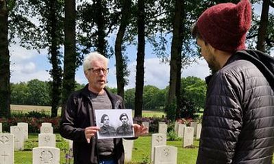 Private Guided Battle of Arnhem Tour group bookings 4 to 8 people