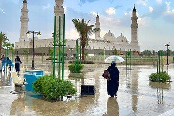 Sacred Sights of Madinah Half Day Ziarah Tour