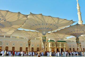 Scents & Souqs of Madinah – A Cultural Shopping Journey