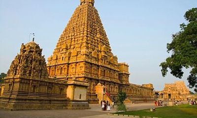 From Madurai Private Day Tour to Trichy, Tanjore& Chettinad