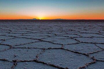 Uyuni Salt 3 days Beauty and Amazing Landscapes