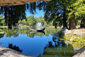 Guided Walking Tour of Romanescu Park with Lunch and Wine Tasting