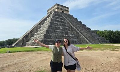 Chichen Itza and 2 cenotes from Valladolid shared transport