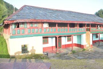 8 Days Walking Experience in Himalayas