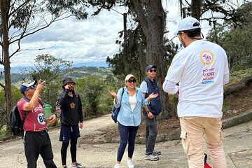 Day Trip from Villa de Leyva: La Periquera Waterfalls Adventure