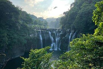 Taipei Jiufen Shifen Sky Lanterns and Keelung Night Market
