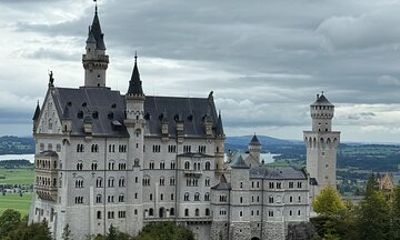 Neuschwanstein castle and Pretzel Making Experience