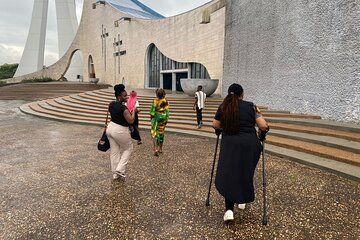 Abidjan City Tour – Discover the pearl of the lagoons