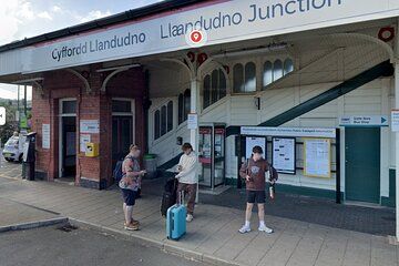 Shared Transportation from North Wales to Cardiff