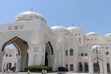 Abu Dhabi Premium Full Day Private Tour with Entry Tickets