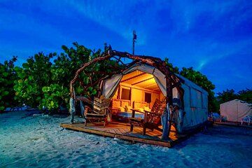 Santo Domingo : Glamping in Bay of Eagles All Inclusive