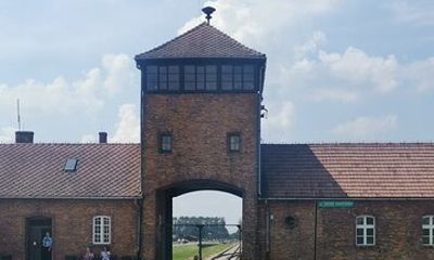 Guided tour of the Auschwitz-Birkenau Camp.
