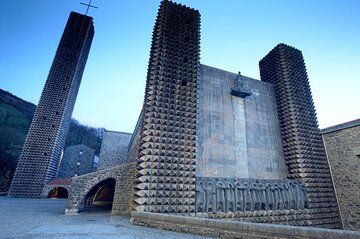 Three Sanctuaries Pilgrimage Through the Art of Gipuzkoa